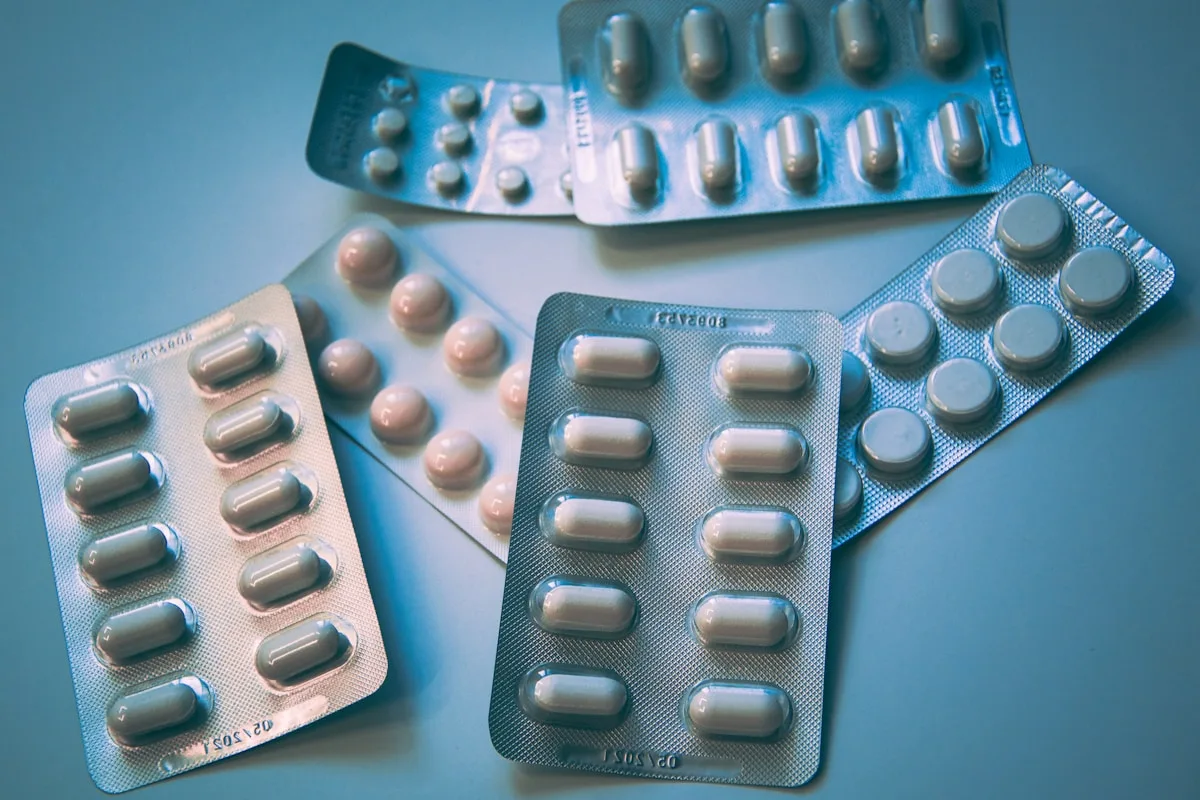 Research peptide vendor comparison showing laboratory quality standards